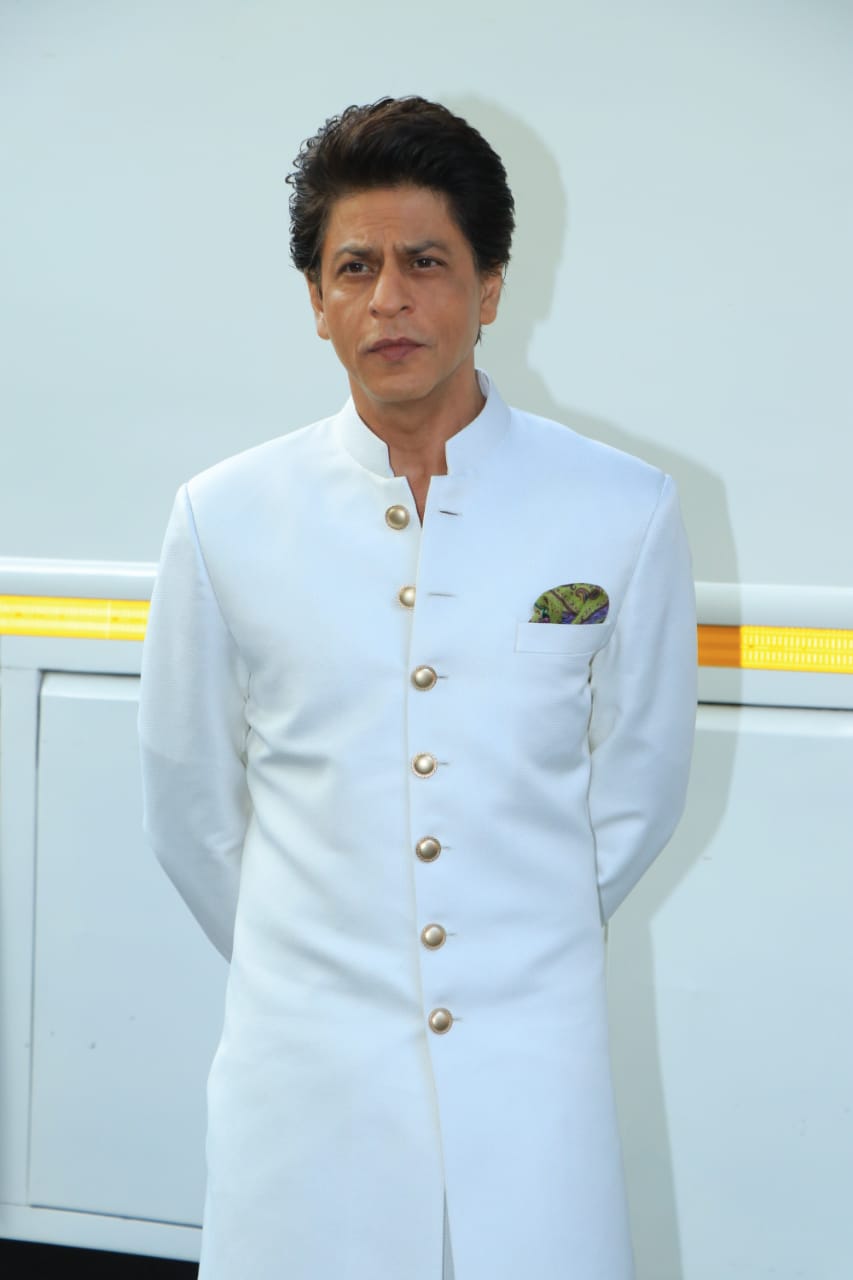shahrukh khan ethnic wear