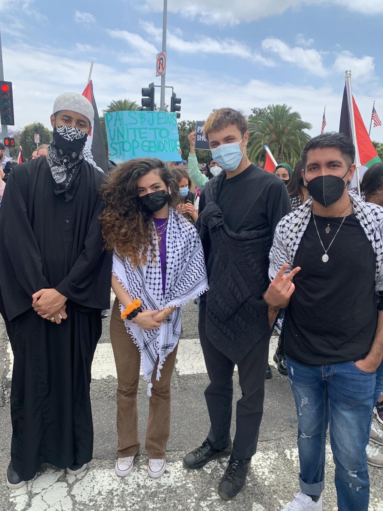 Bella Hadid joins #FreePalestine protest in the US - Masala