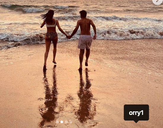 Who is the MYSTERY BOY holding Janhvi Kapoor's hand in her latest beach  photos? - Masala.com