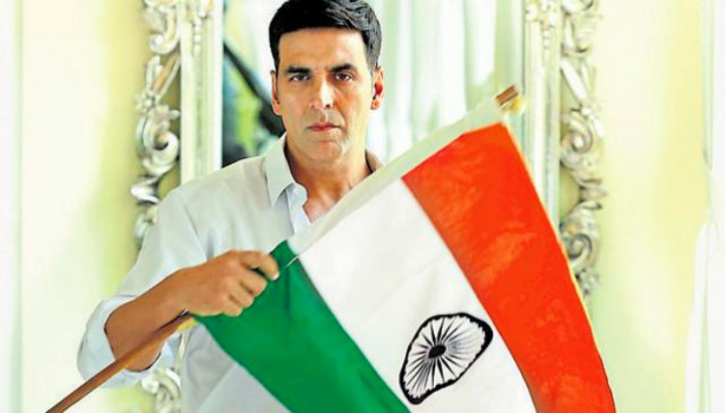 Akshay Kumar announces he's got Indian citizenship on 77th Independence Day - See pic here