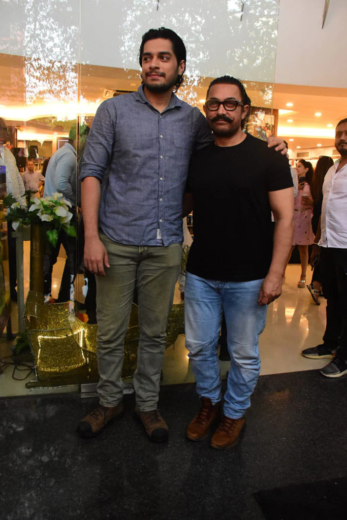 Aamir Khan's ex-wives hug it out at recent event: See Pictures