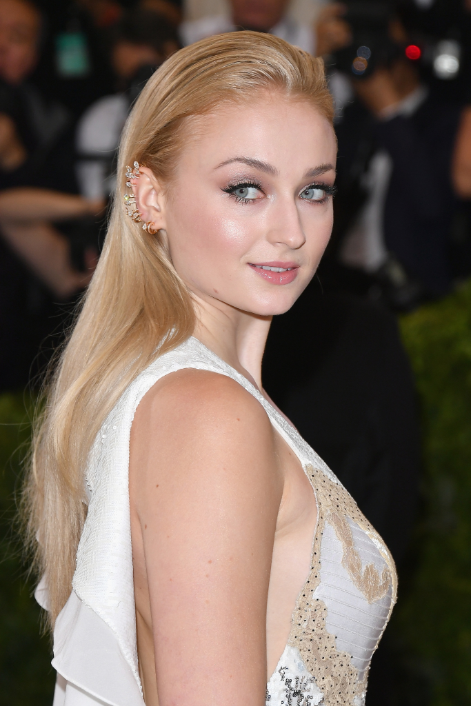 Sophie Turner's on-screen passion amidst divorce proceedings - Here's what happened - Masala.com