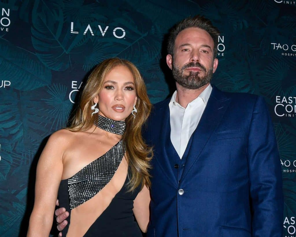 After separation, Jennifer Lopez planning to buy new home close to Ben Affleck amid separation, source reveals “She’s still very much in love with Ben”